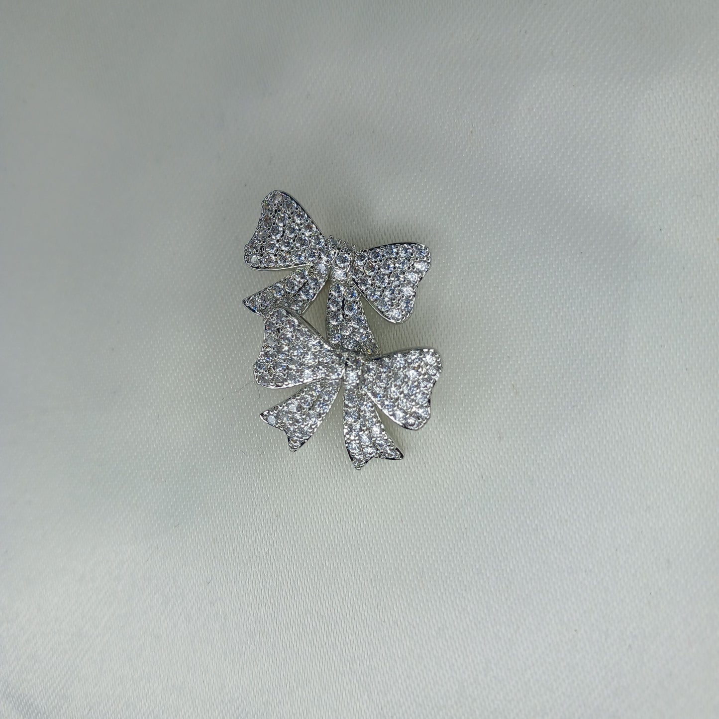 Bow Jewelry Set – Dazzling Necklace & Earrings