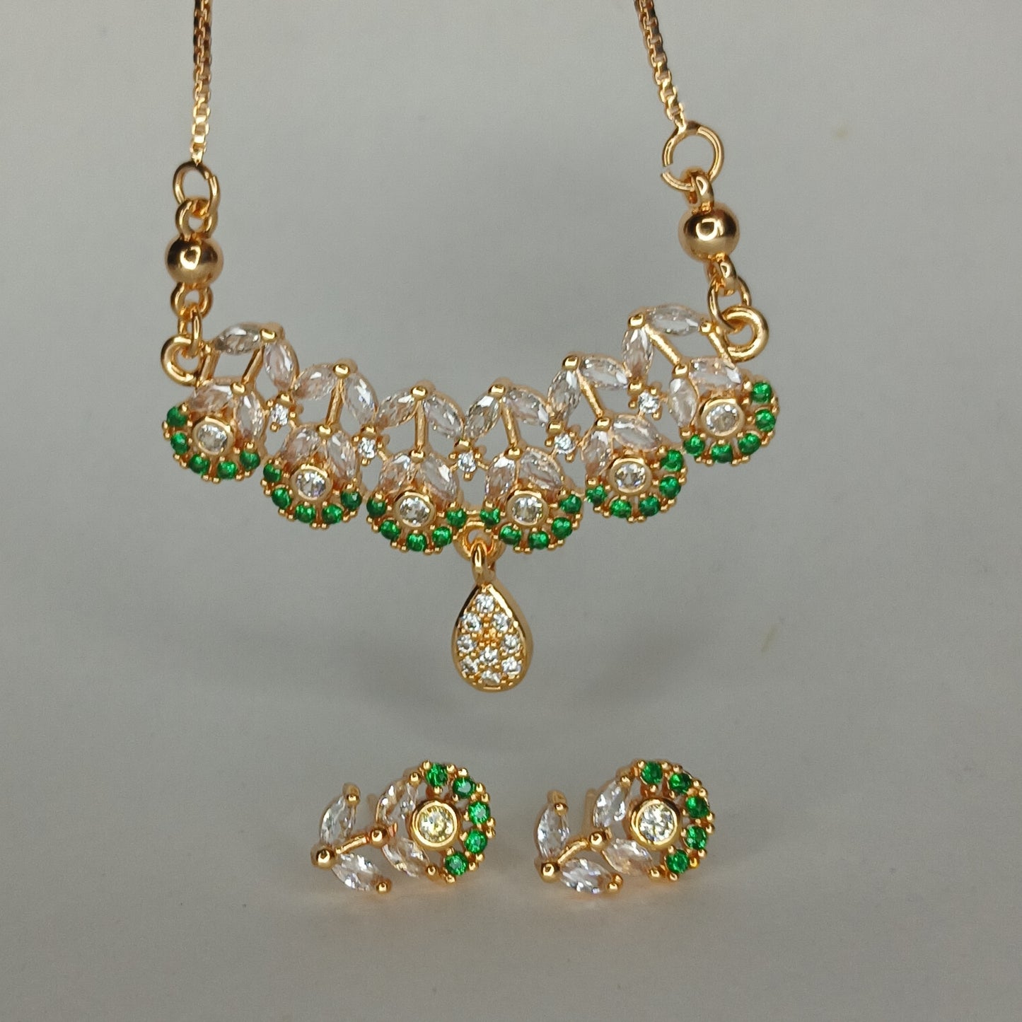 Artificial Necklace and Earrings set