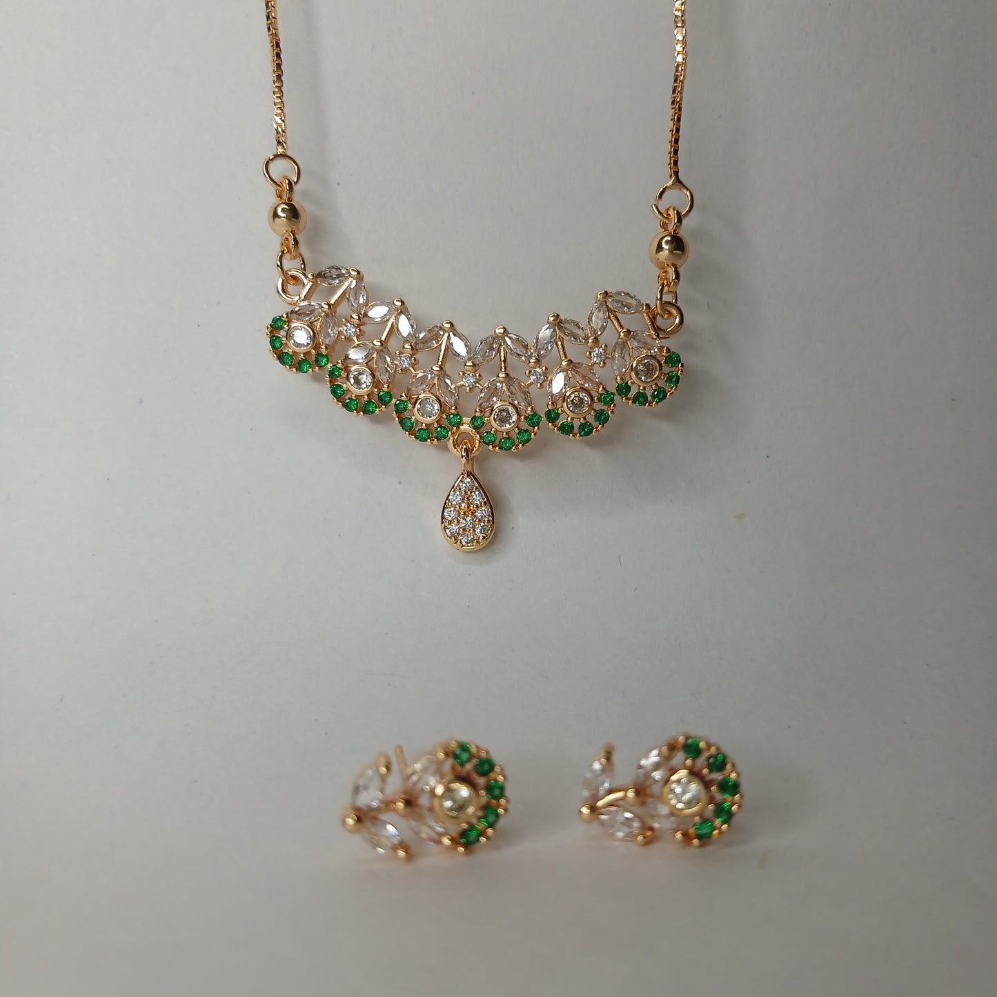 Artificial Necklace and Earrings set