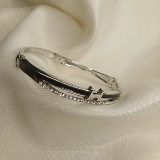 Luxury Bracelet with Crystal Stones & Enamel Inlay