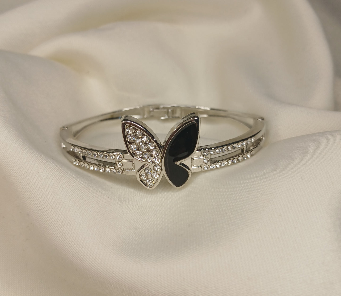 Dazzling Butterfly Bangle – Gold & Silver