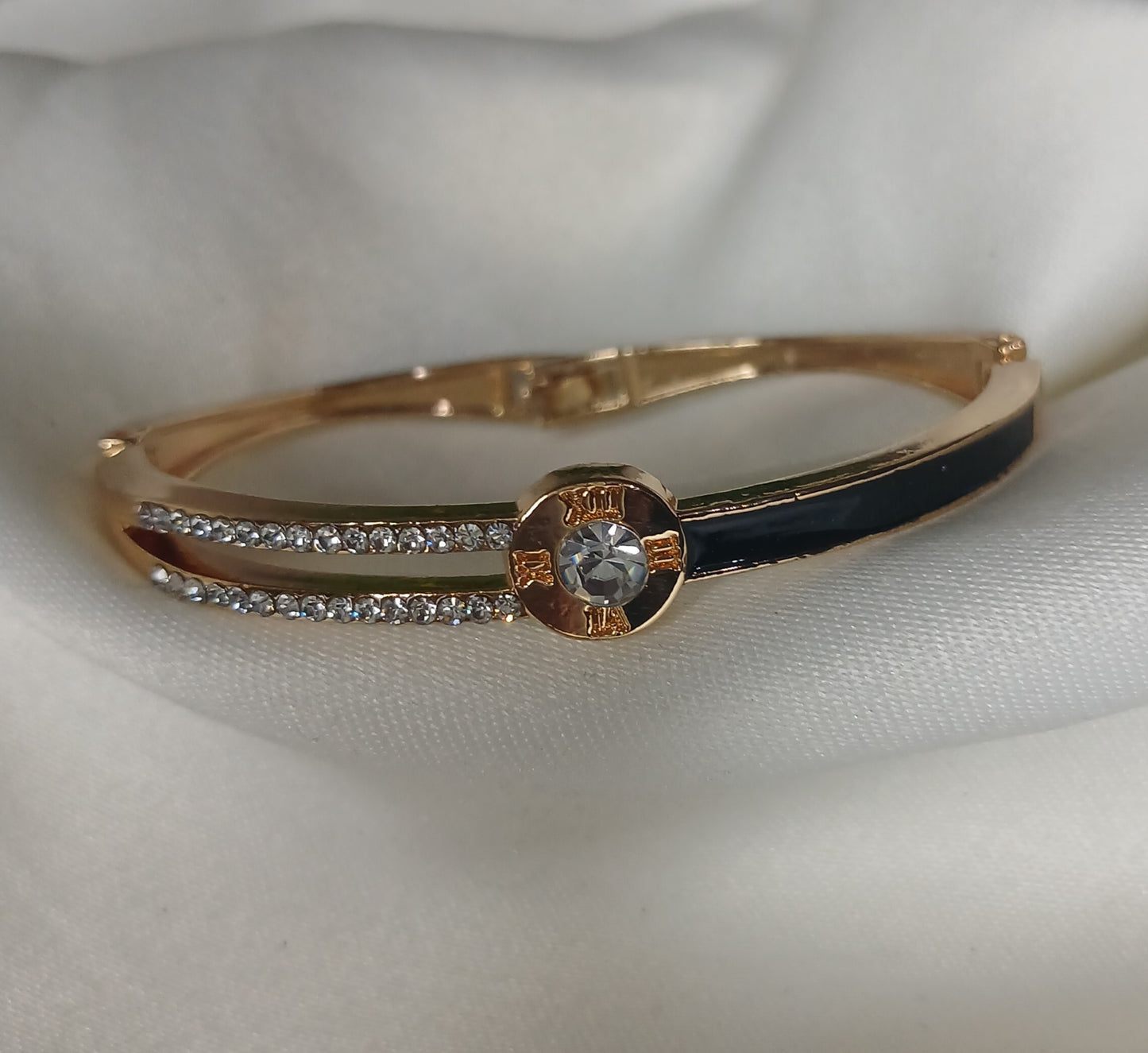 Timeless Spark Bracelet –  Gold & Silver