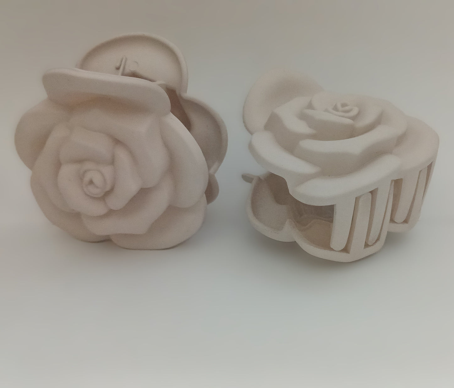 Matte Rose Flower Claw Clip – 3D Floral Design