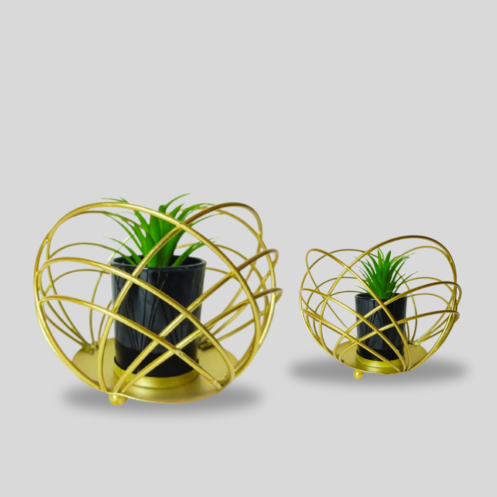 Elegant Nordic Iron Flower Pot