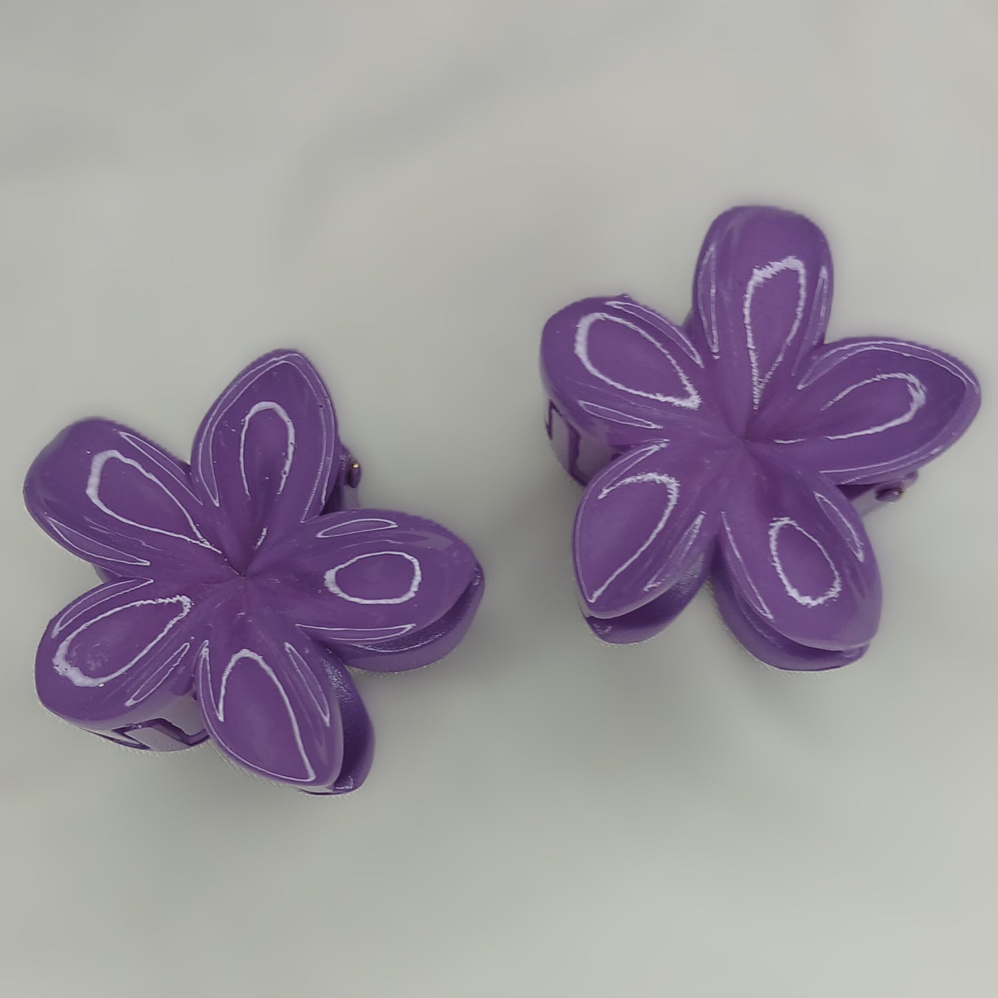 Plumeria Design Jaw Clips - Mini Flower Hair Claw Clips