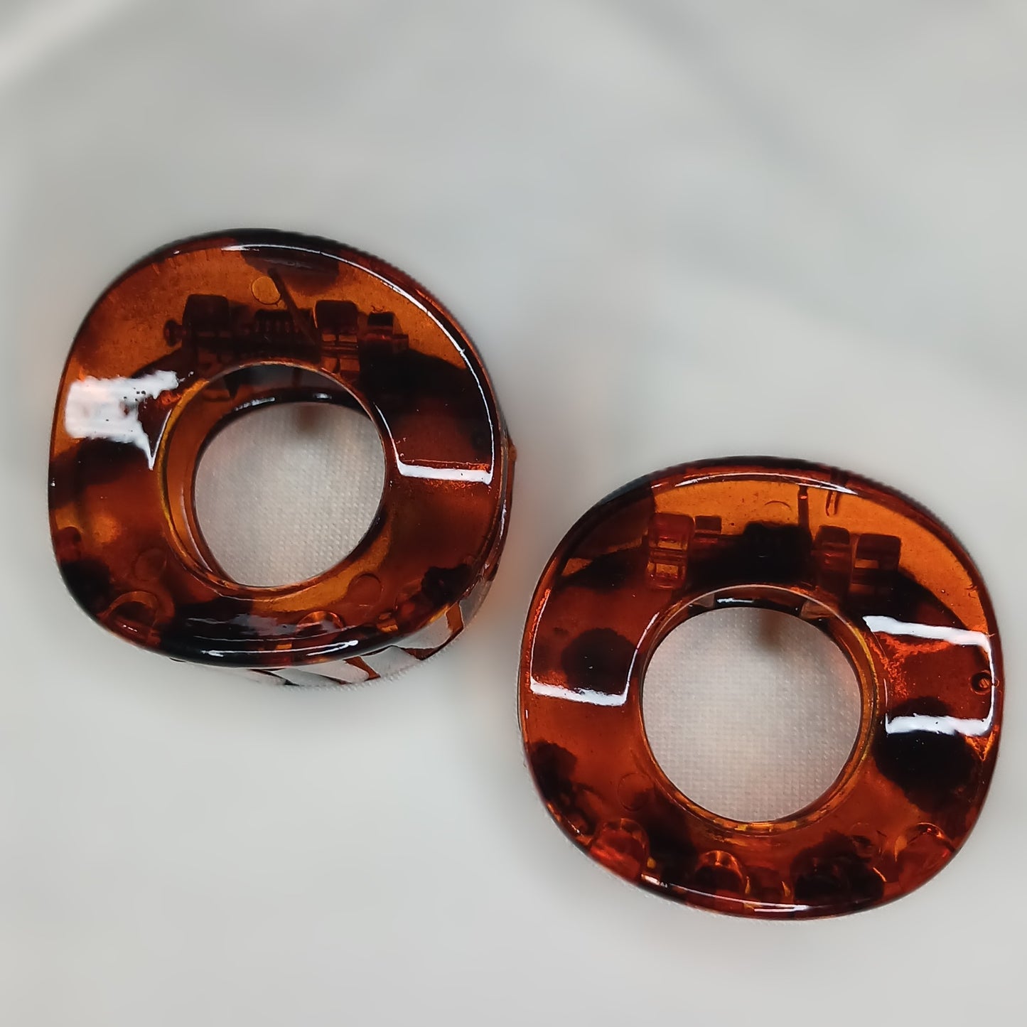 Mini Donut Hair Claw Clips – Matte & Glossy