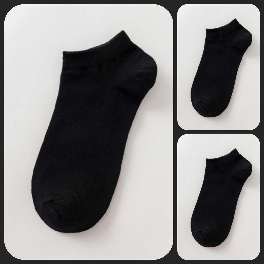 Unisex CozyCotton Ankle Socks – 6-Pack (Black & White)