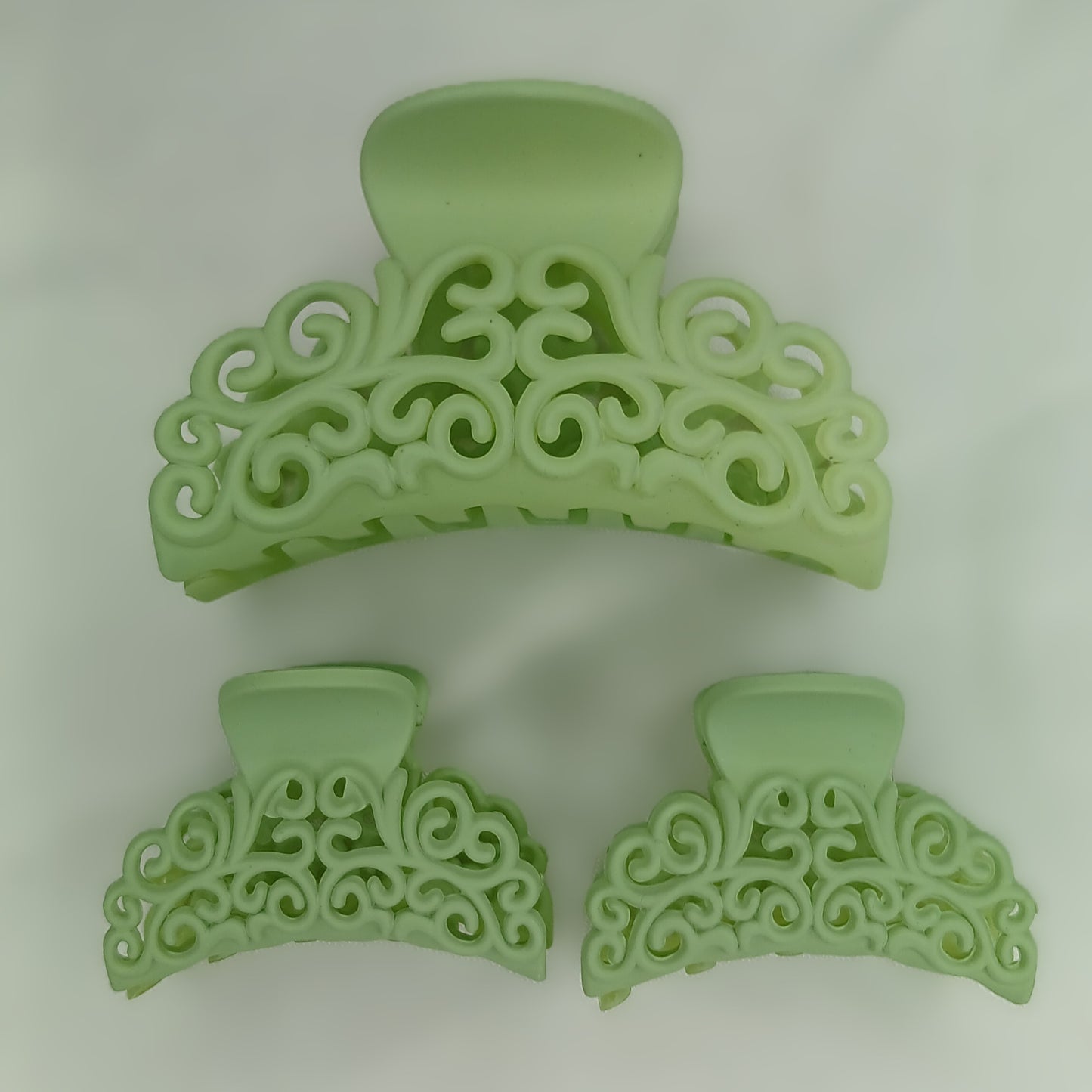 Matte Hollow Shark Clips - Set of 3