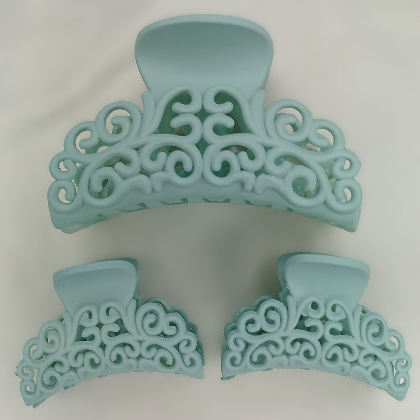 Matte Hollow Shark Clips - Set of 3