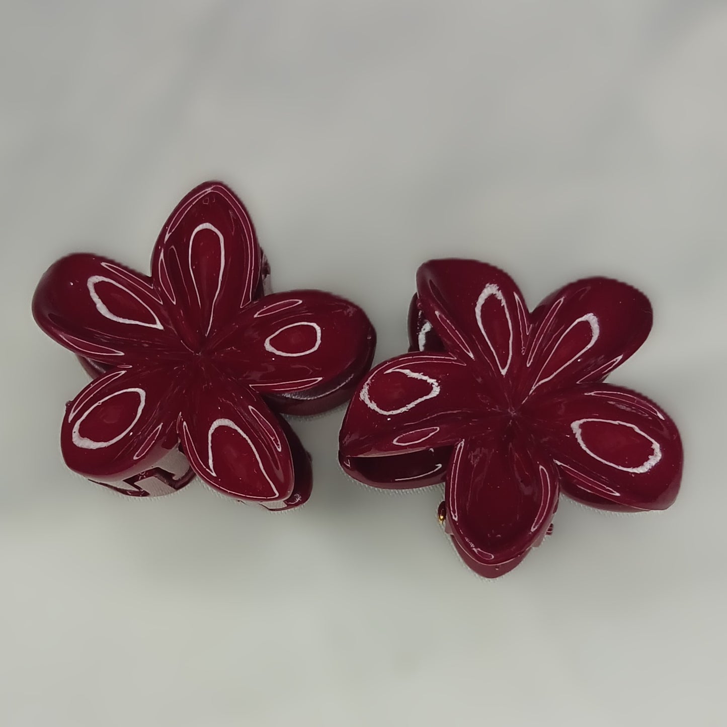 Plumeria Design Jaw Clips - Mini Flower Hair Claw Clips