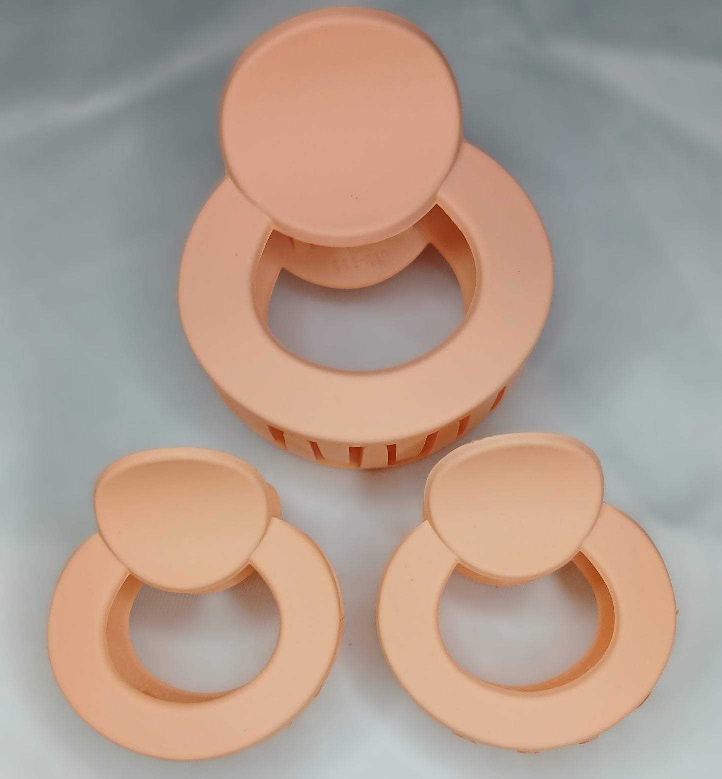 Round Hair Claw Clip Set – Matte Finish