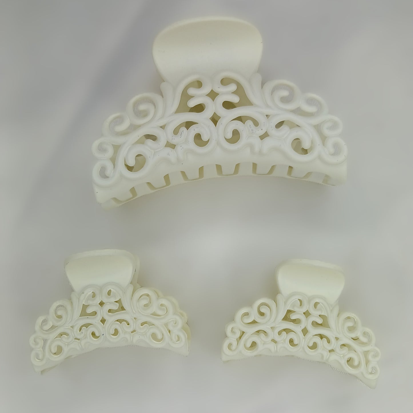 Matte Hollow Shark Clips - Set of 3